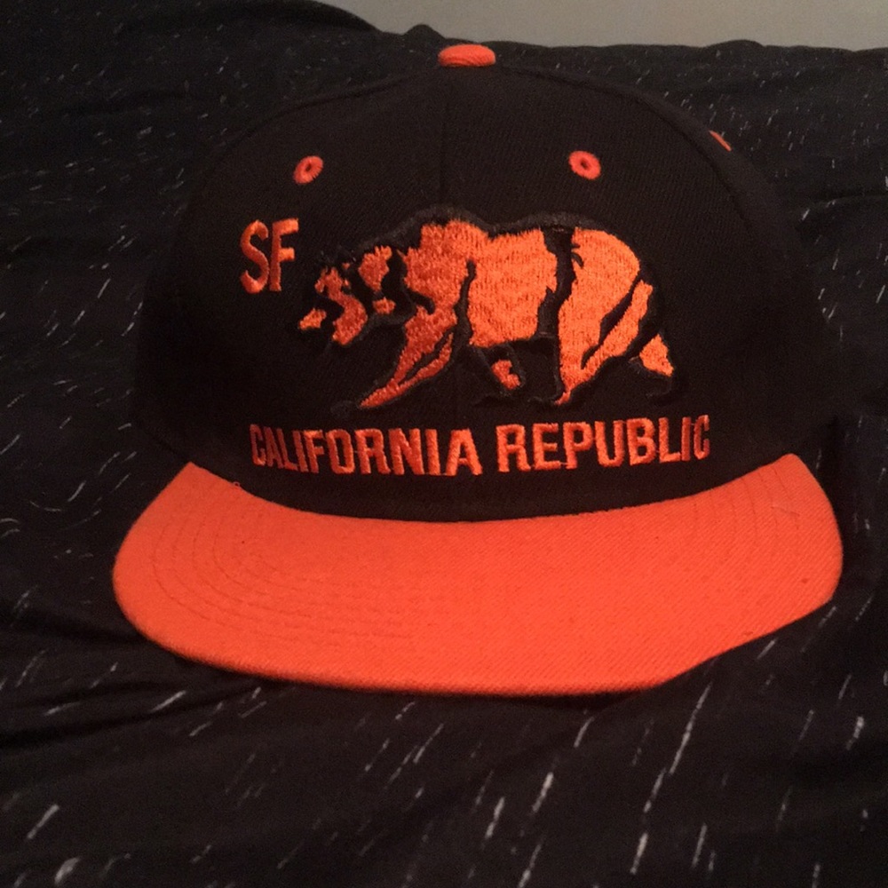 Adjustable Orange Cali-Design Snapback